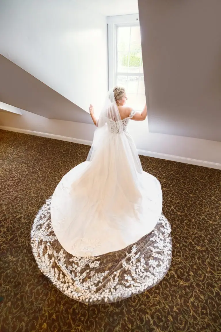 bride in mirror