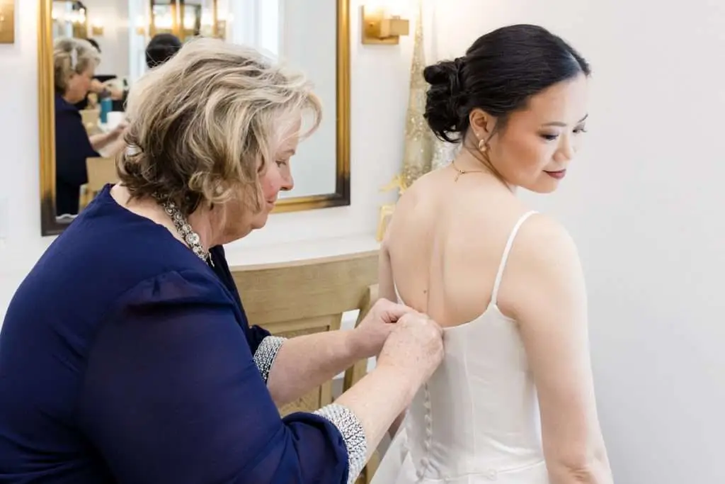 mom and bride, The Ivy House, Kalamazoo wedding photographer