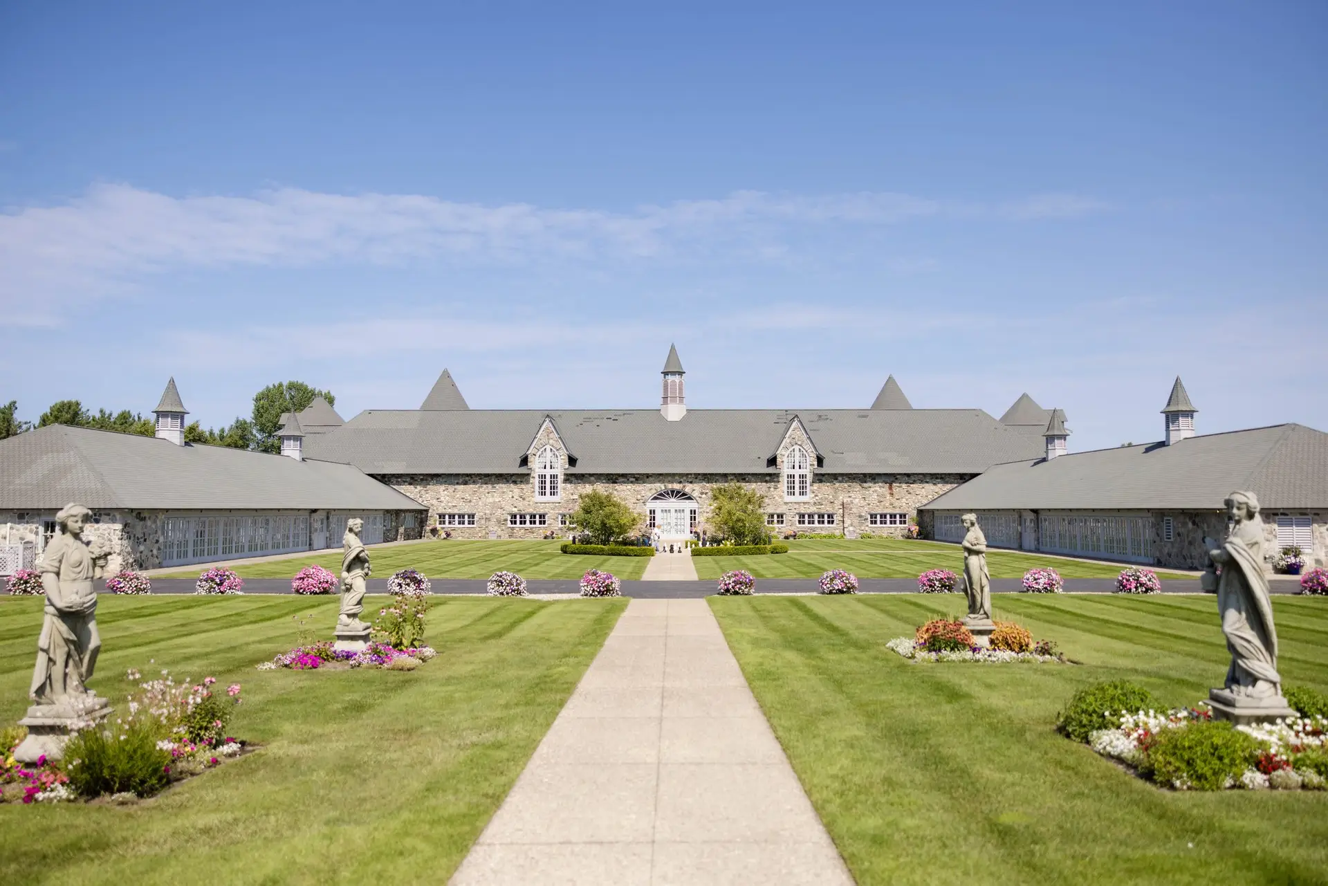 Classic Beauty at Castle Farms photographed by Andy Krieger of Inspired Media