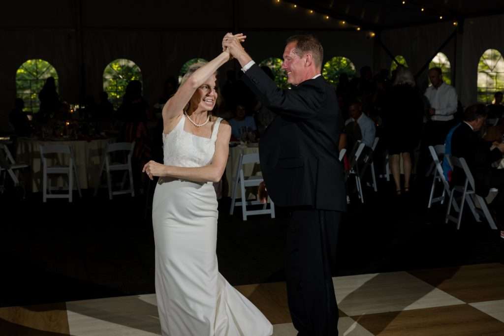 Couple dancing at The Morris Estate