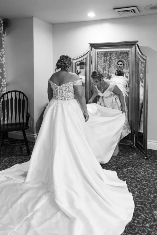 Beautiful bride in mirror